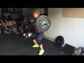 female weightlifter pees her spandex